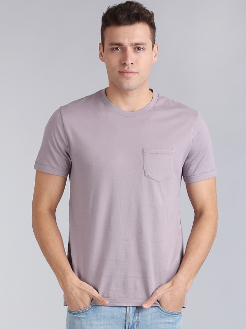 

GAP Men Purple Solid Round Neck T-shirt