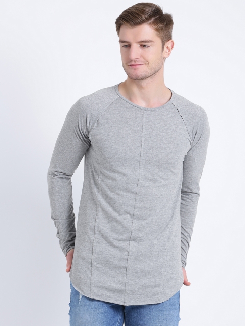 

Tinted Men Grey Solid Round Neck T-shirt
