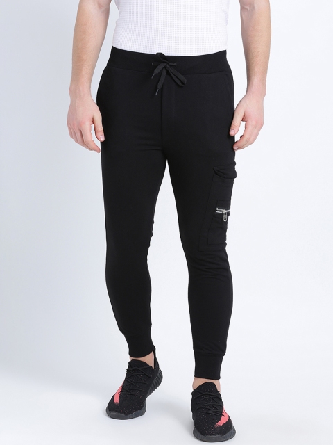 

Tinted Men Black Solid Slim Fit Joggers