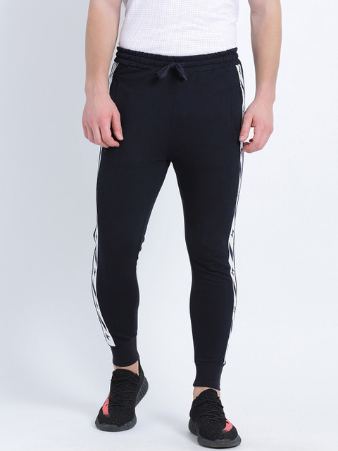 

Tinted Men Navy Blue Solid Slim Fit Joggers