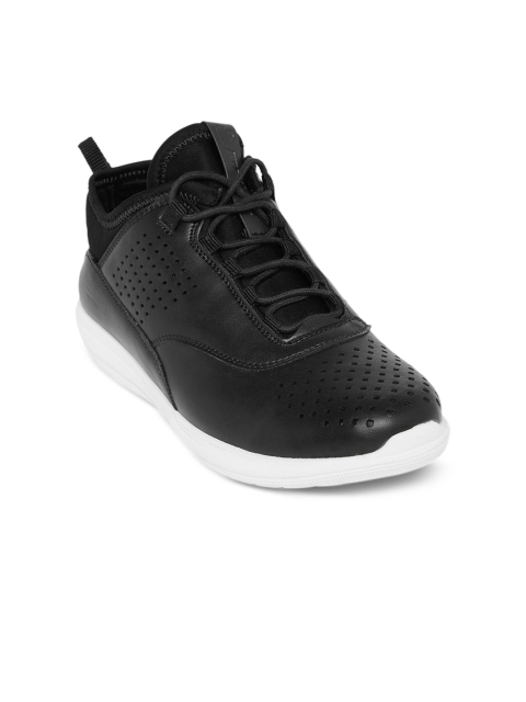 

Duke Men Black Sneakers