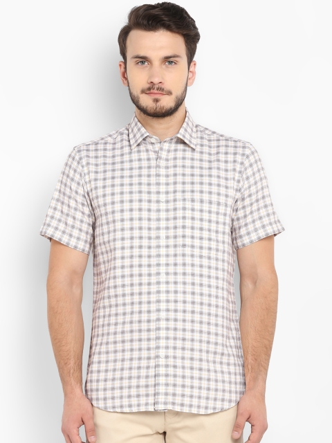 

ColorPlus Men Brown & Off-White Tailored Fit Checked Casual Shirt
