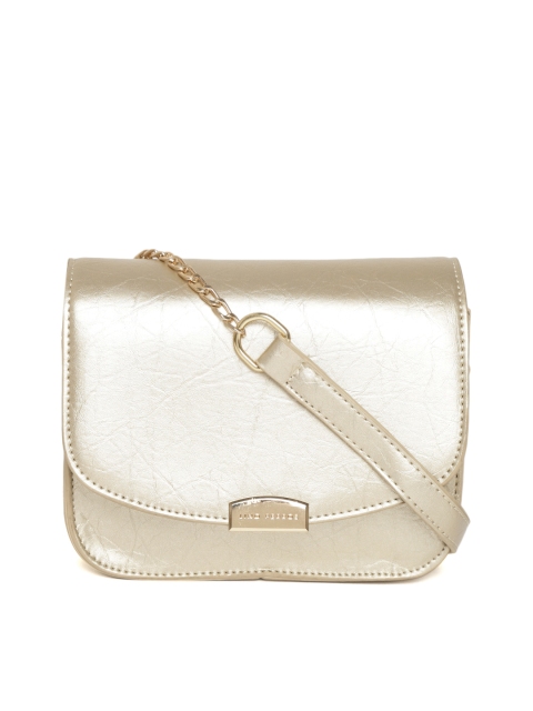 

Lino Perros Gold-Toned Solid Sling Bag