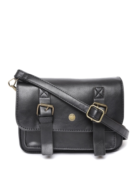 

Lino Perros Black Solid Sling Bag