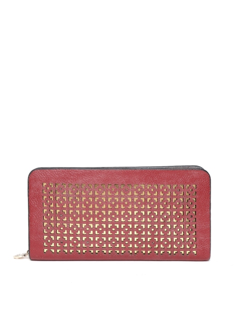 

Lino Perros Women Red Solid Cut Work Zip Around Wallet