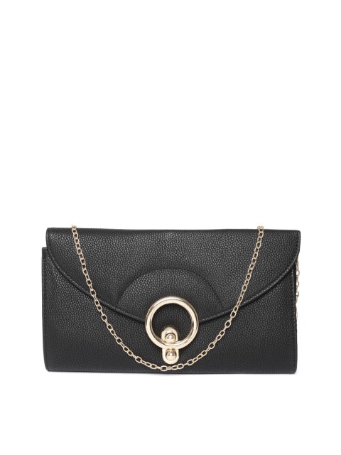 

Lino Perros Black Solid Clutch with Detachable Sling Strap