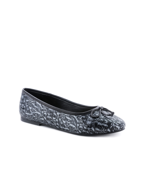 

London Rag Women Silver-Toned Printed Ballerinas