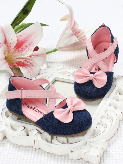 

Walktrendy Girls Pink Solid Synthetic Ballerinas