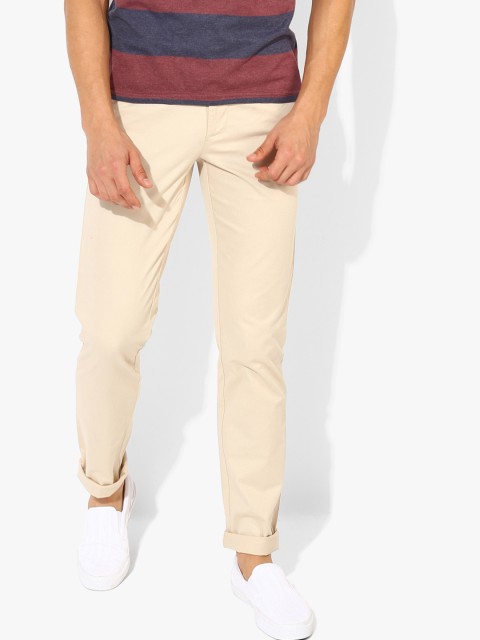 

Oxemberg Beige Solid Slim Fit Chinos