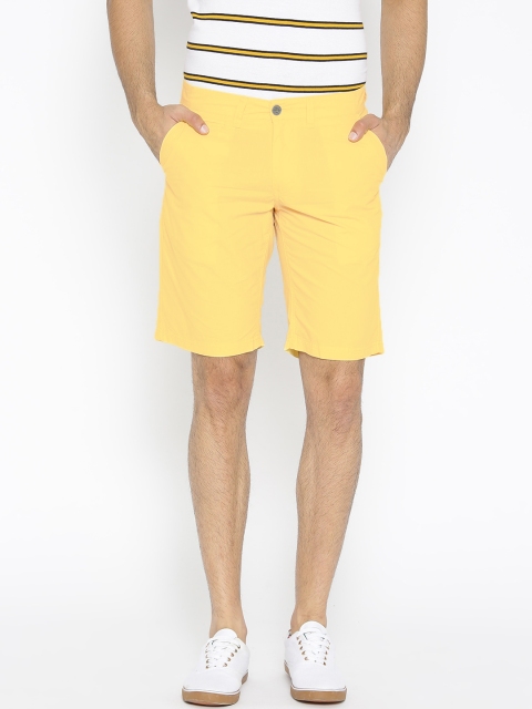 

Oxemberg Men Yellow Solid Slim Fit Regular Shorts