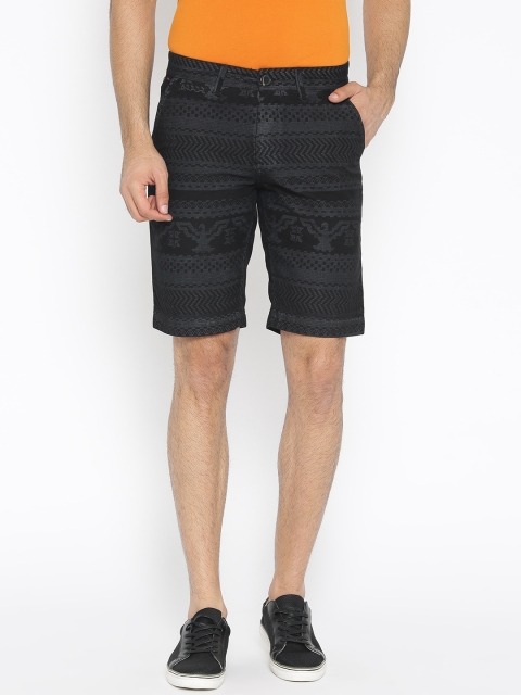 

Oxemberg Men Black & Grey Printed Slim Fit Chino Shorts