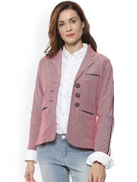 

Campus Sutra Women Red Solid Single-Breasted Blazer
