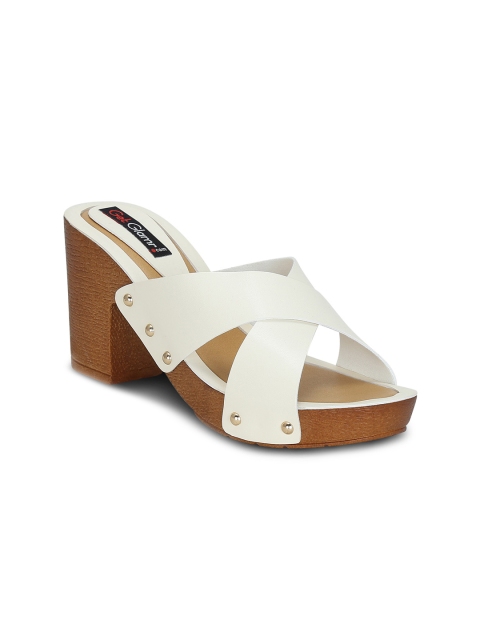 

Get Glamr Women Beige Solid Heels