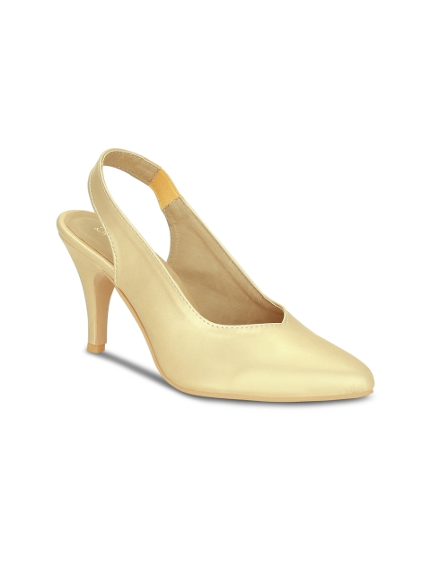 

Get Glamr Women Gold-Toned Solid Heels