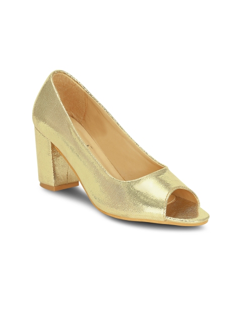 

Get Glamr Women Gold-Toned Solid Peep Toes