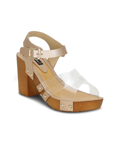 

Get Glamr Women Peach-Coloured Solid Heels