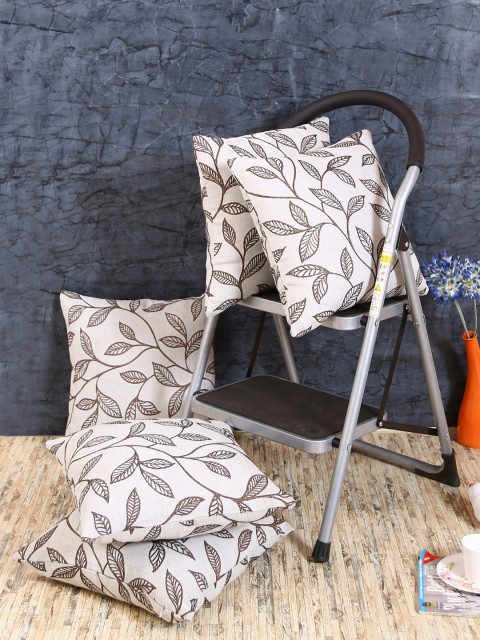 

RANGRAGE White Set of 5 Floral Square Cushion Covers