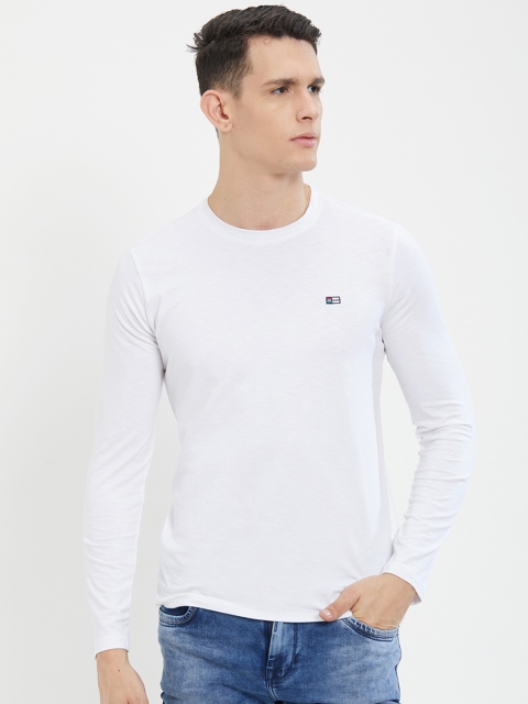 

NEXGEN CLUB Men White Solid Round Neck T-shirt