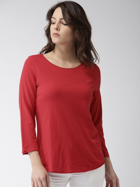 

Tommy Hilfiger Women Red Solid Round Neck T-shirt