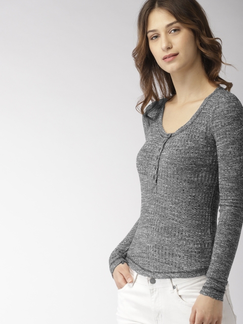 

FOREVER 21 Women Black Solid Fitted Top