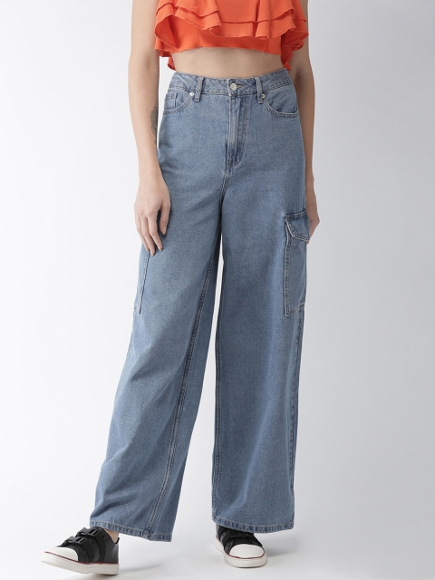 

FOREVER 21 Women Blue Solid Flared Mid-Rise Clean Look Jeans