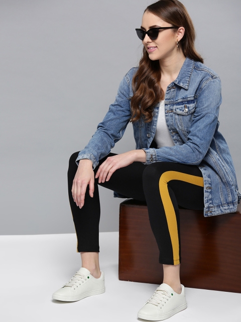 

Harpa Women Black Solid Treggings