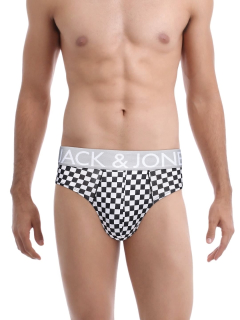 

Jack & Jones Men Black & White Checked Briefs 2029447001