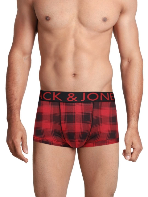 

Jack & Jones Red & Black Checked Trunk 2017176001