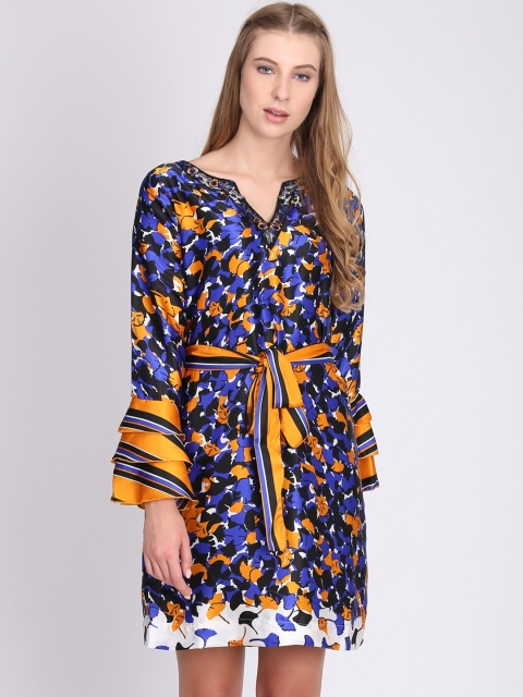 

NIZA Women Blue Floral Printed Fit and Flare Dress