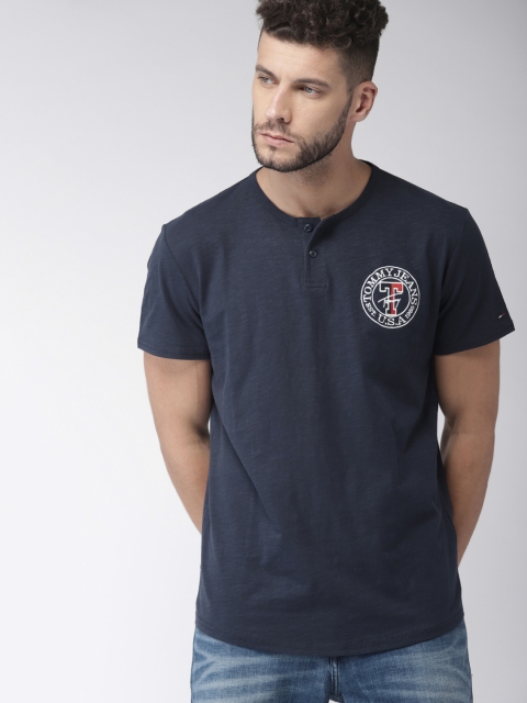 

Tommy Hilfiger Men Navy Solid Henley Neck T-shirt, Navy blue