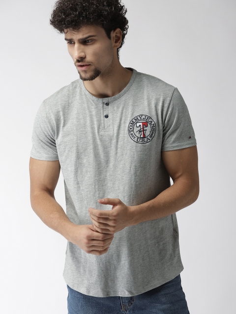 

Tommy Hilfiger Men Grey Melange Solid Henley Neck T-shirt