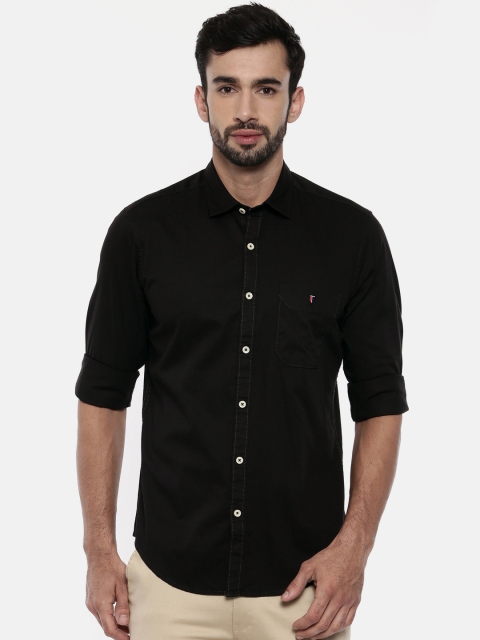 

IDC Men Black Slim Fit Solid Casual Shirt