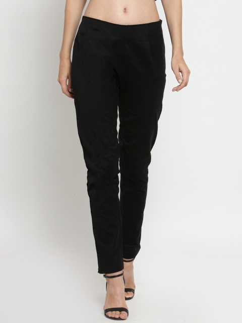 

Laabha Women Black Linen Relaxed Regular Fit Solid Cigarette Trousers