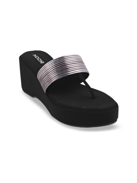 

Mochi Women Grey Solid Sandals