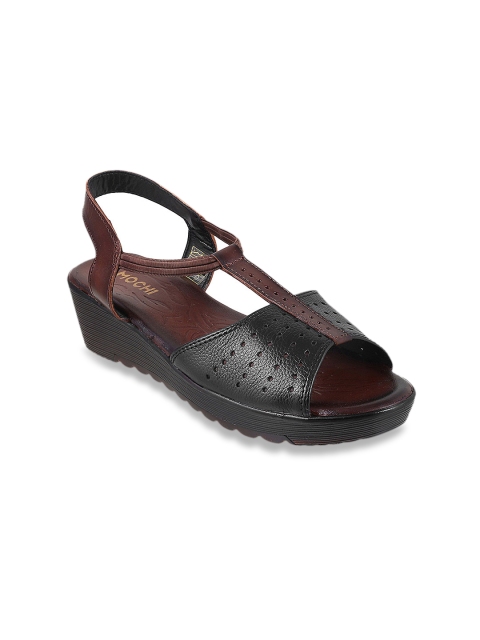 

Mochi Women Black Solid Sandals