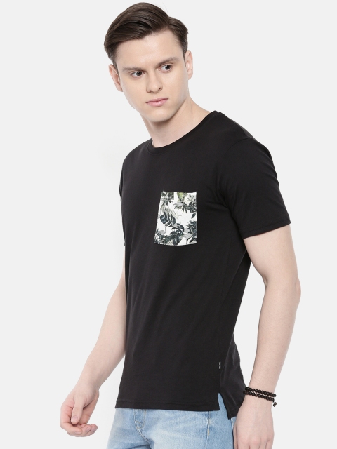 

ONLY & SONS Men Black Solid T-shirt