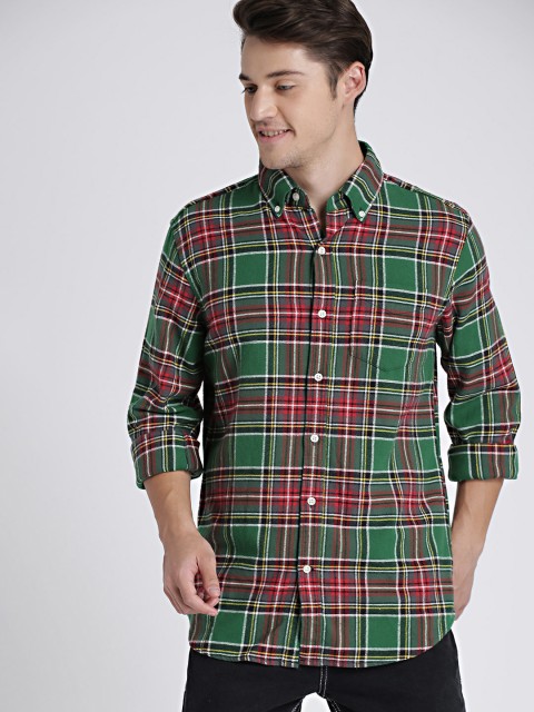 

GAP Men Green & Red Regular Fit Checked Casual Shirt