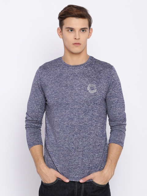 

Basics Men Blue Solid Round Neck T-shirt