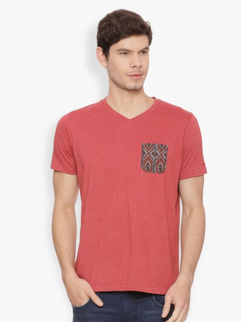 

Basics Men Red Solid V-Neck T-shirt