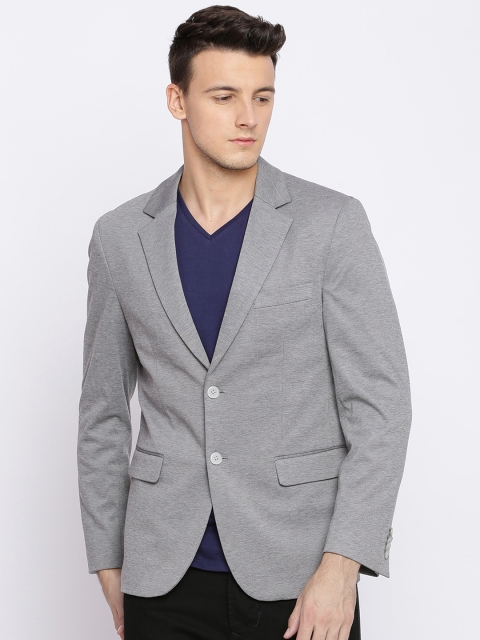 

Basics Men Grey Solid Regular-Fit Single-Breasted Blazer