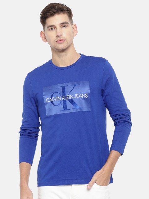 

Calvin Klein Jeans Men Blue Self Design Round Neck T-shirt