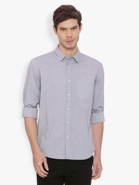 

Basics Men Grey Slim Fit Solid Casual Shirt