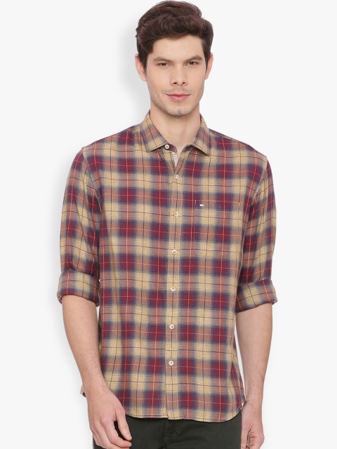 

Basics Men Red & Beige Slim Fit Checked Casual Shirt