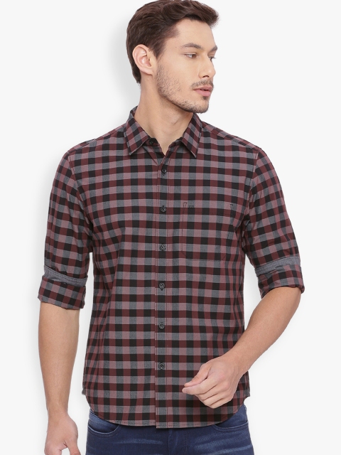 

Basics Men Maroon & Grey Slim Fit Checked Casual Shirt