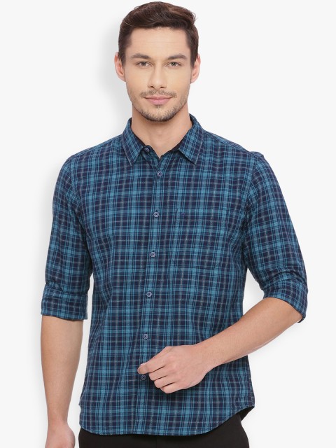 

Basics Men Blue Slim Fit Checked Casual Shirt
