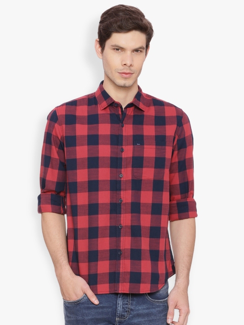 

Basics Men Red & Navy Blue Slim Fit Checked Casual Shirt