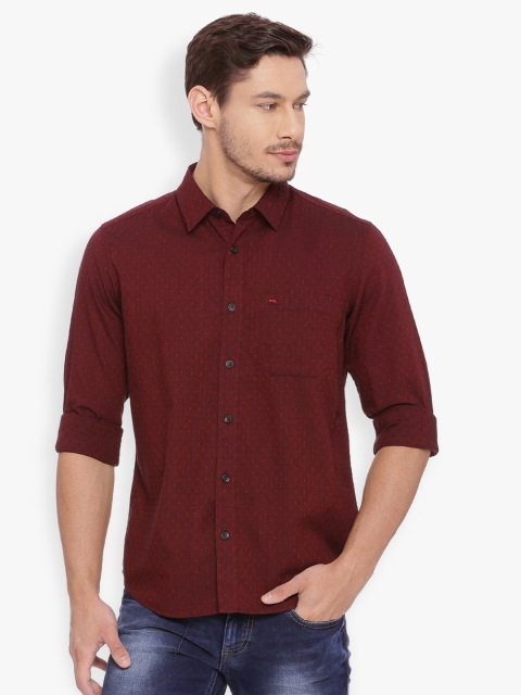 

Basics Men Maroon Slim Fit Printed Casual Shirt