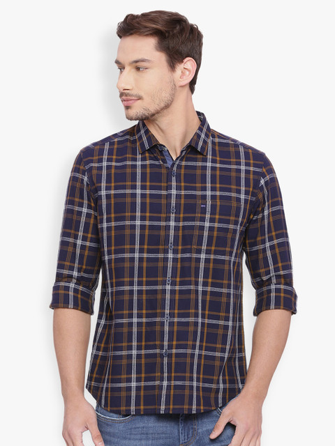 

Basics Men Navy Blue & Brown Slim Fit Checked Casual Shirt