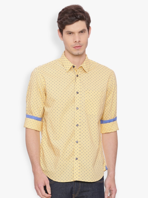 

Basics Men Yellow Slim Fit Printed Casual Shirt