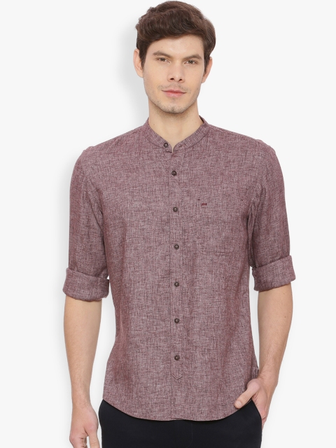 

Basics Men Maroon Slim Fit Solid Casual Shirt